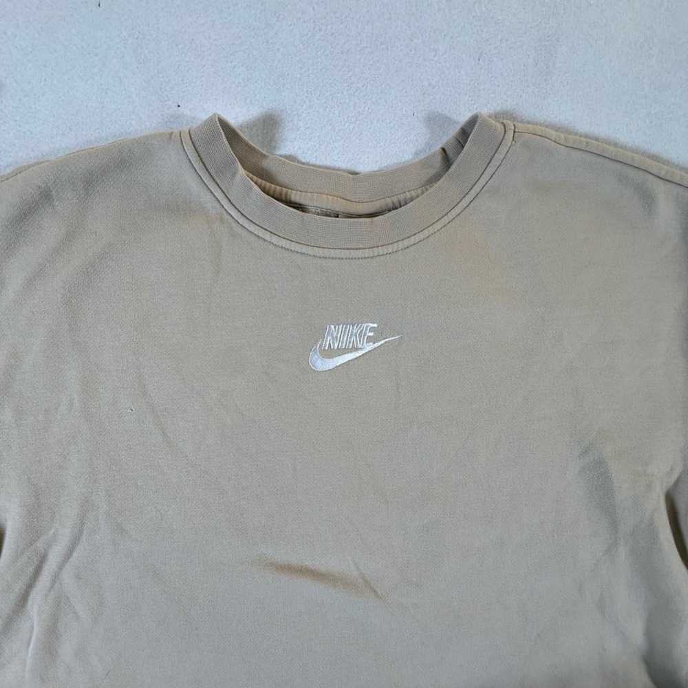 Nike Mens XL Tan‎ Crewneck Sweatshirt Logo Casual Comfort Size
